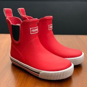 REIMA
RAIN BOOTS SLIP ON- ANKLES, Red
Size 8